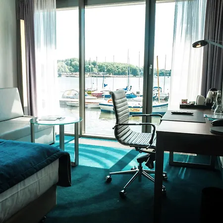 Przystan Hotel&restaurants 4* オルシュティン