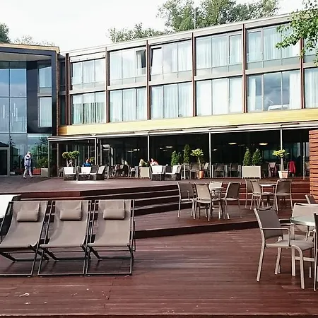 Przystan Hotel&restaurants 4* オルシュティン